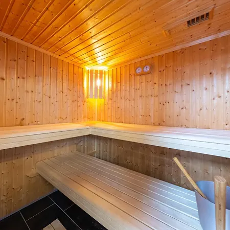 Valkyria Superbe Ski-in Ski-out Chalet Nendaz