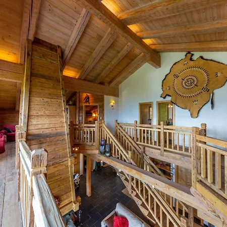 Valkyria Superbe Ski-in Ski-out Chalet Nendaz